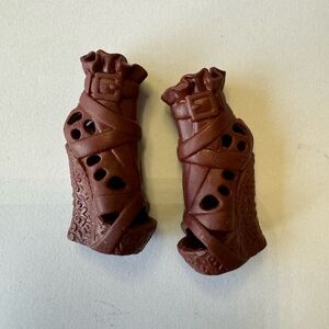 Ever After High Cherise boots